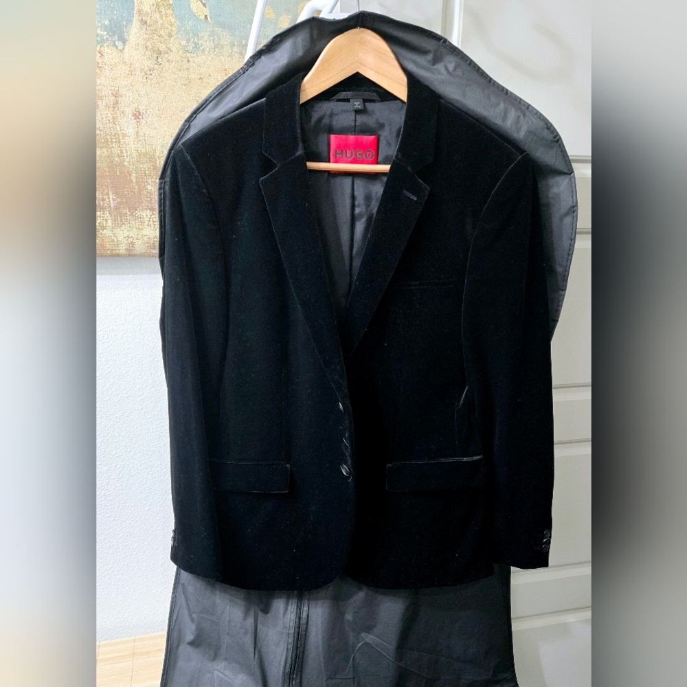 HUGO Black Blazer Luxurious Velvet Suit Jacket